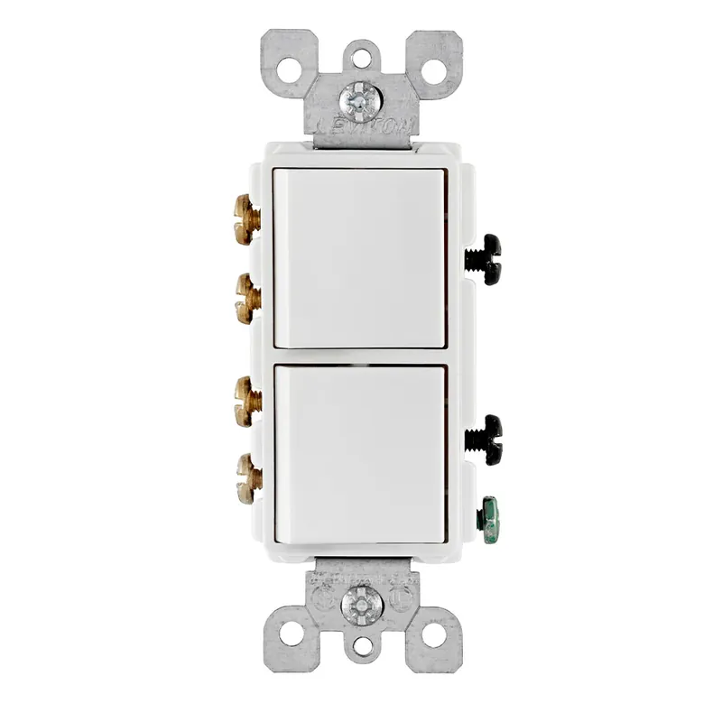 Leviton 5640-W 20 Amp 120/277 Volt Decora 3-Way/3-Way Commercial Grade Grounding Side Wired White AC Combination Switch Markdown