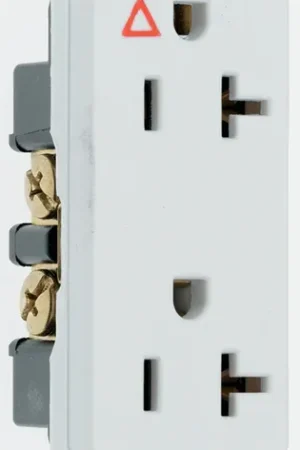 While Supplies Last Legrand IG26362BK Pass & Seymour IG26362-BK Isolated Ground Heavy-Duty Duplex Receptacle 20A 125V